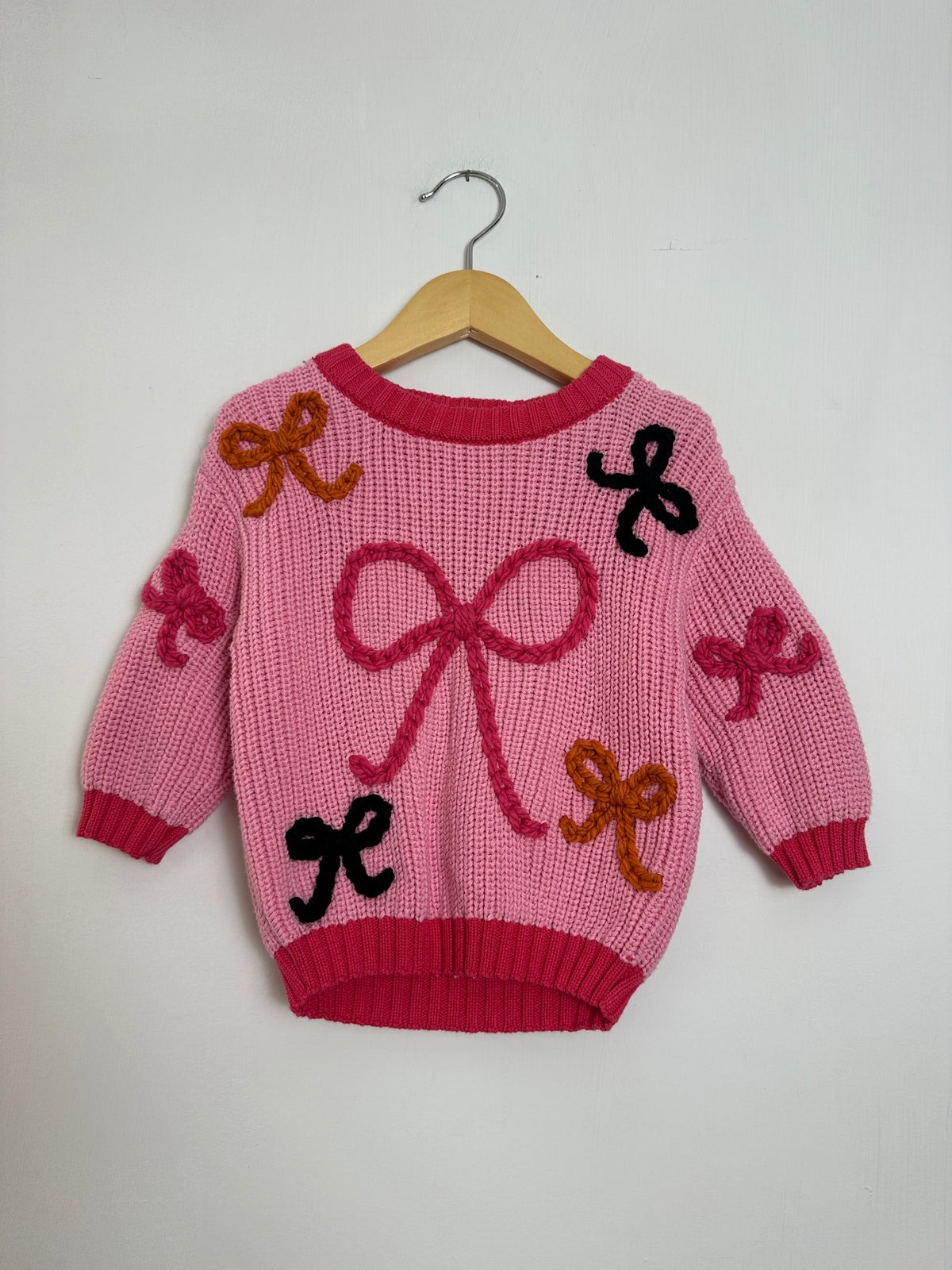 RTS 0-3 mo bubblegum- bows
