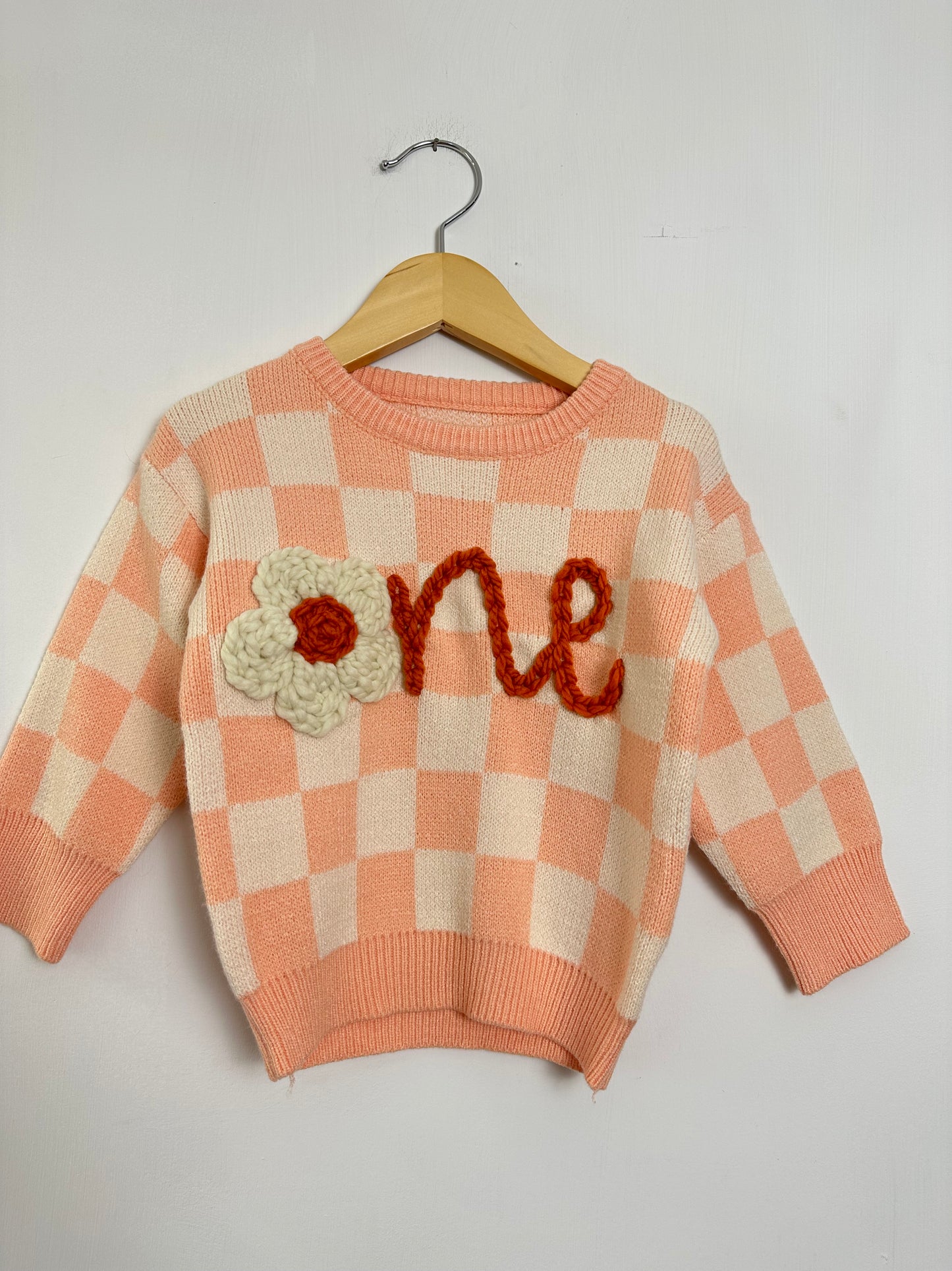 RTS 18-24 months pink check w/ “🌼ne”