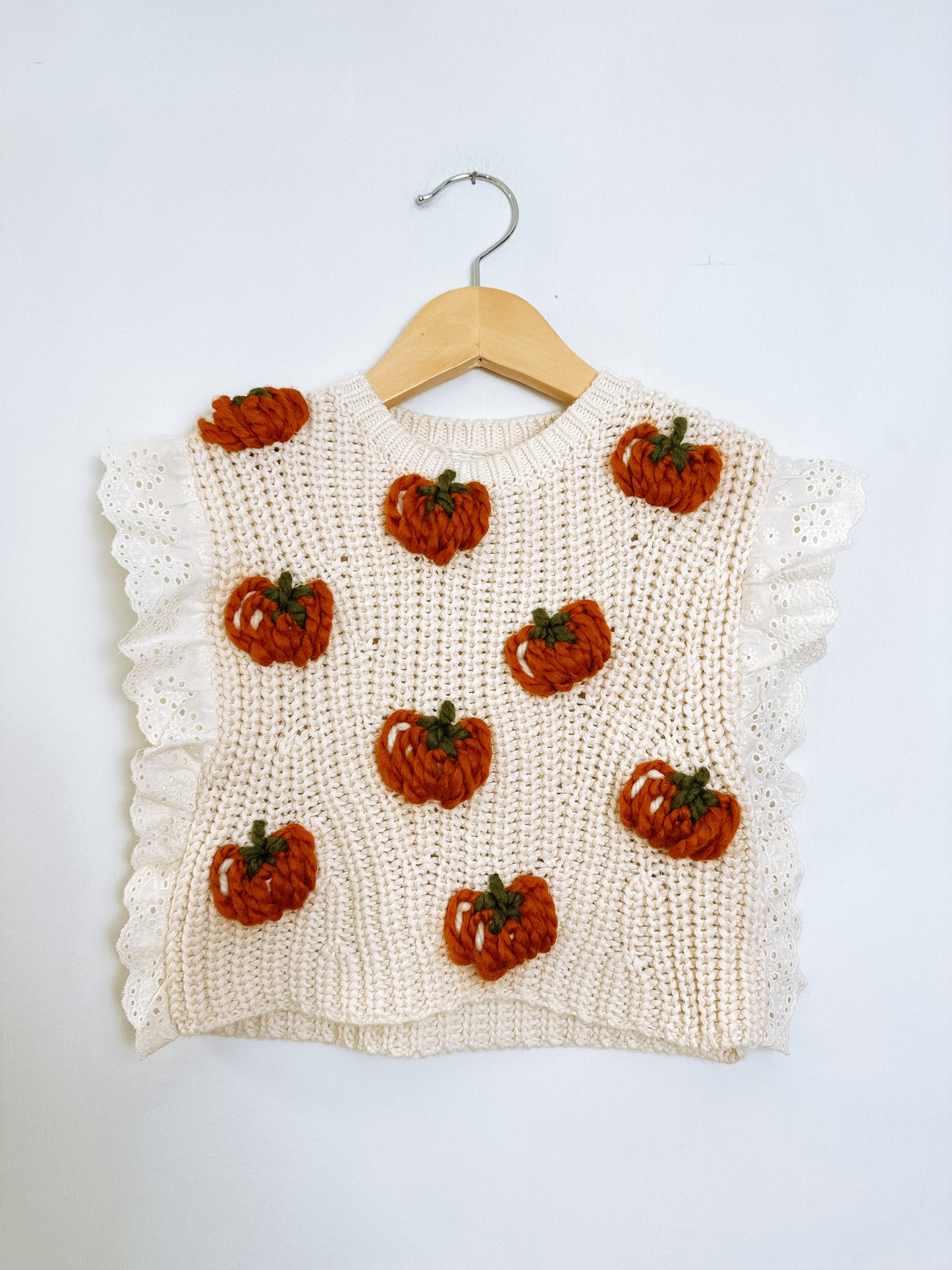 RTS 1/2 years knit vest w/ pumpkins