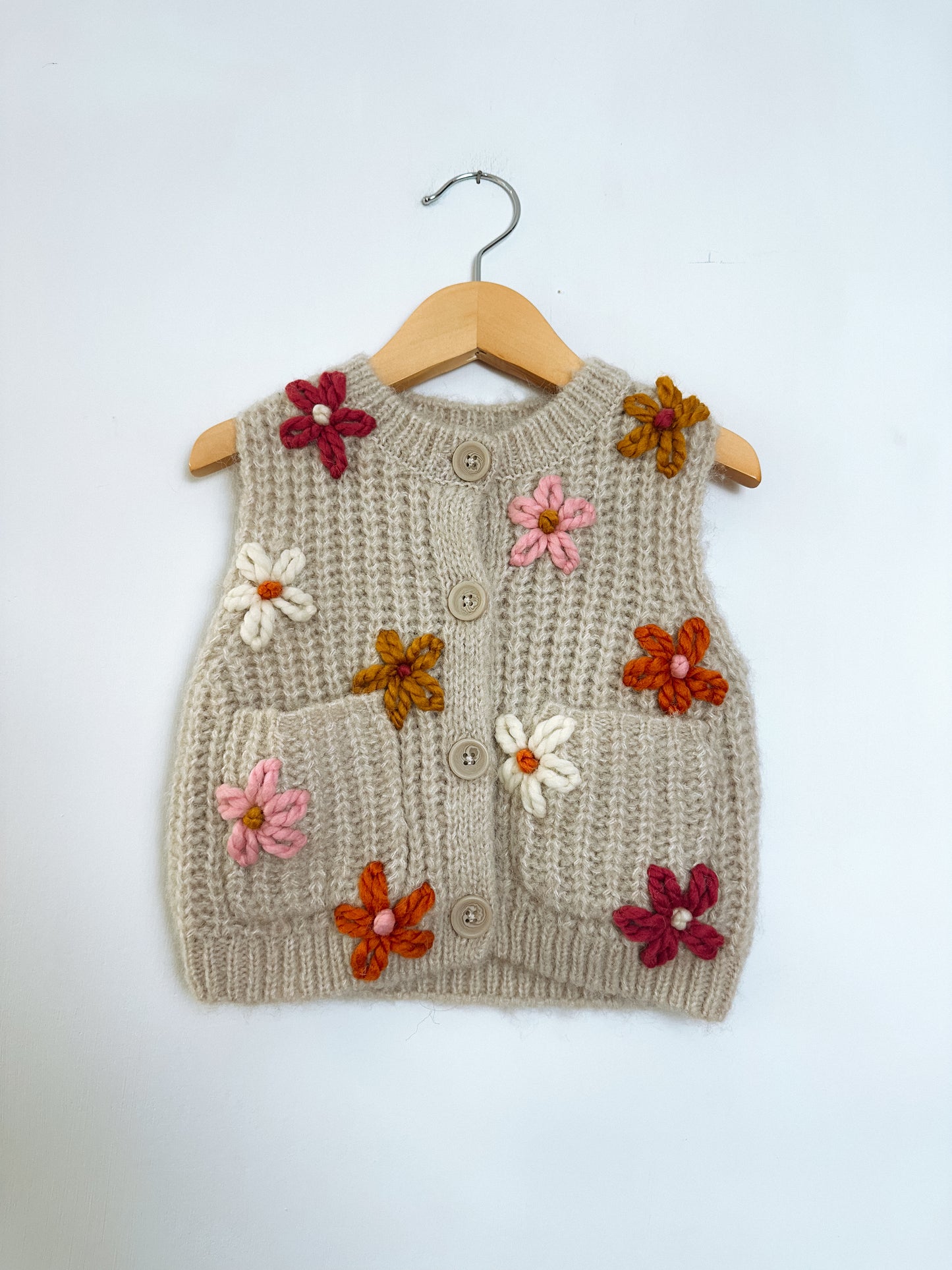RTS 1/2 years knit vest with flowers